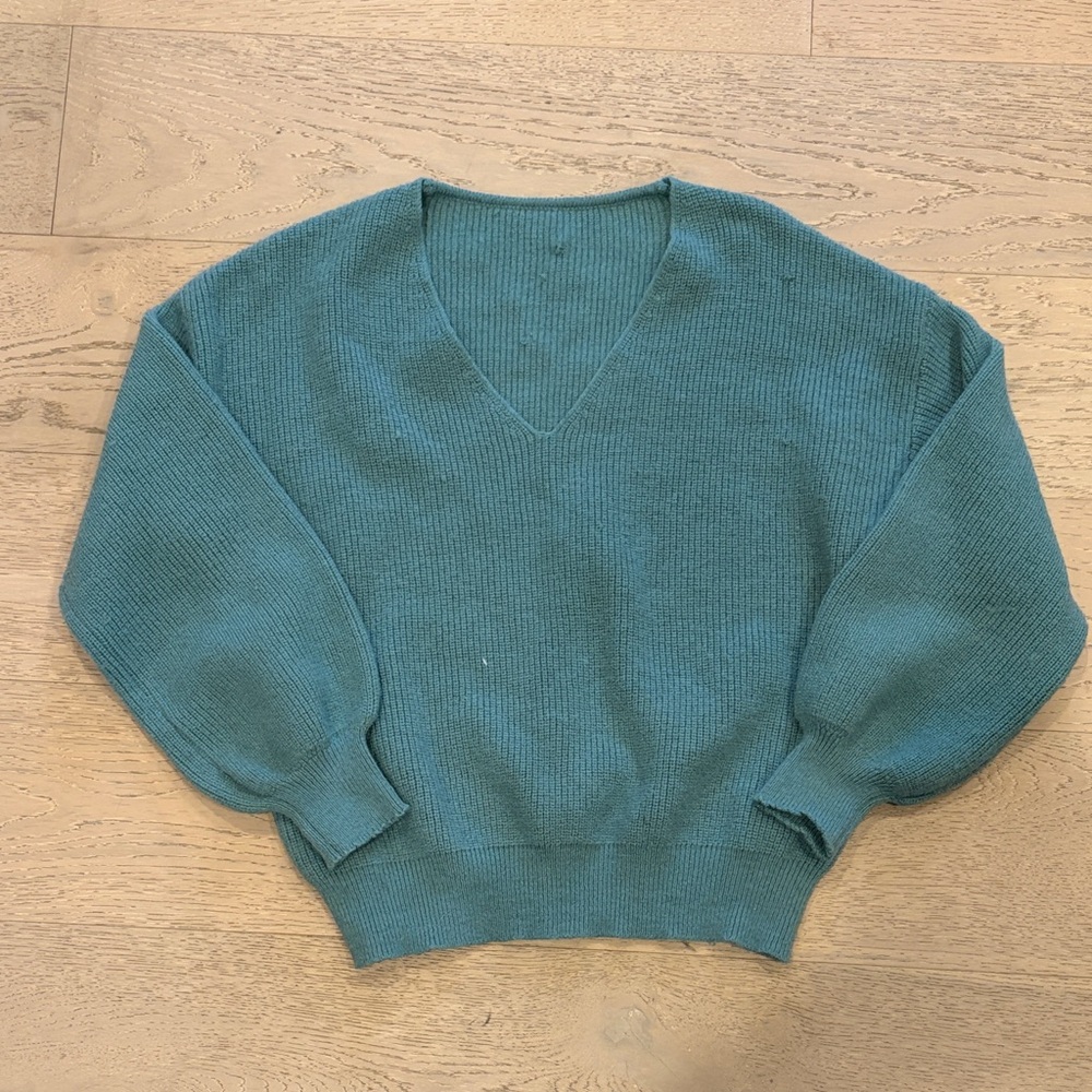 Women's Teal V-Neck Sweater